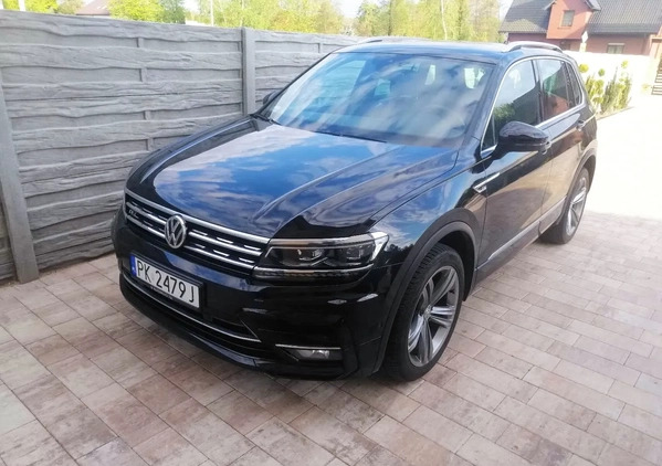 Volkswagen Tiguan cena 143000 przebieg: 82000, rok produkcji 2018 z Kalisz małe 46